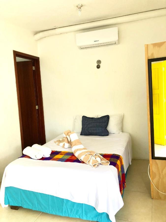 Casa Sol Y Luna Bacalar Bed & Breakfast Bagian luar foto
