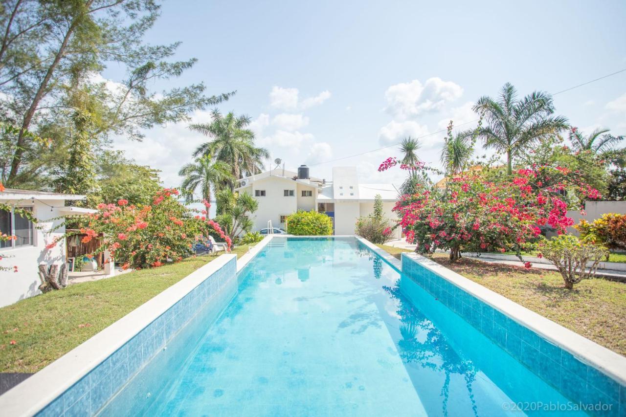 Casa Sol Y Luna Bacalar Bed & Breakfast Bagian luar foto