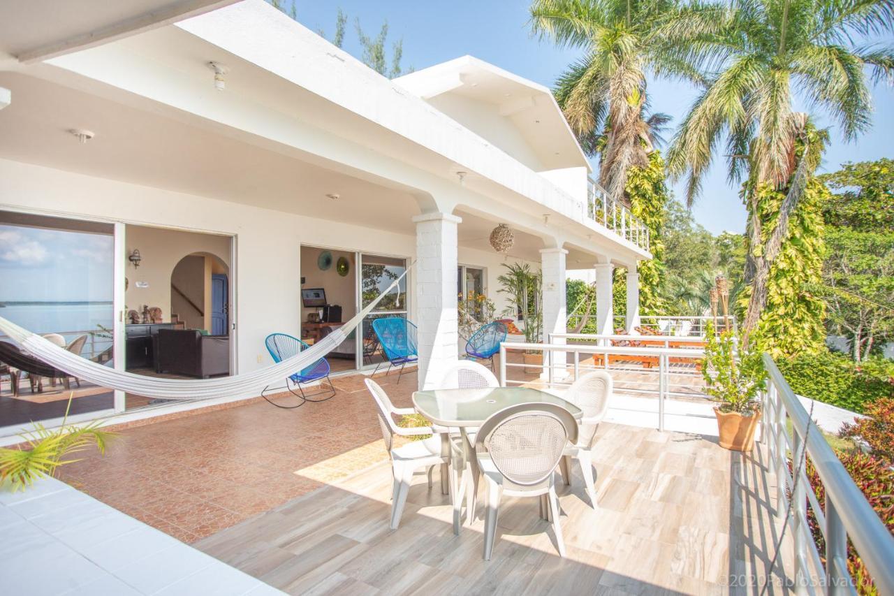 Casa Sol Y Luna Bacalar Bed & Breakfast Bagian luar foto